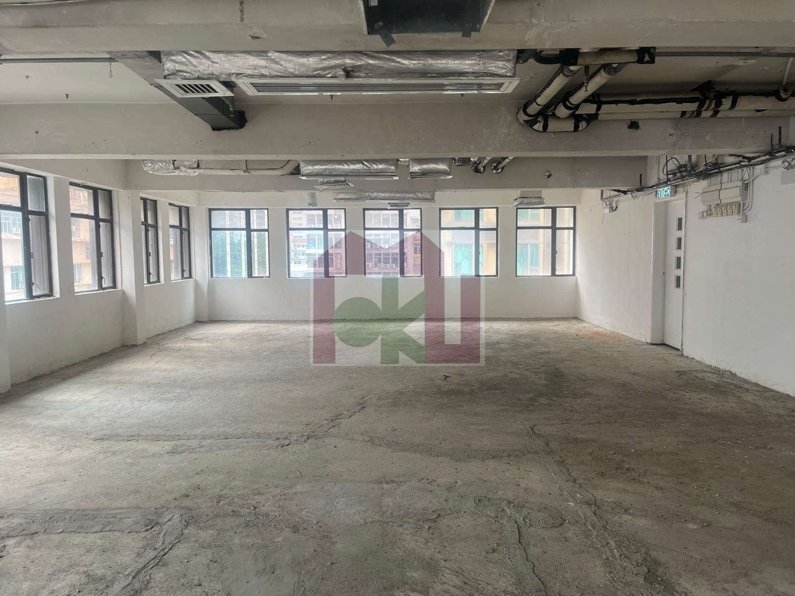 Taurus Building building or unit photo